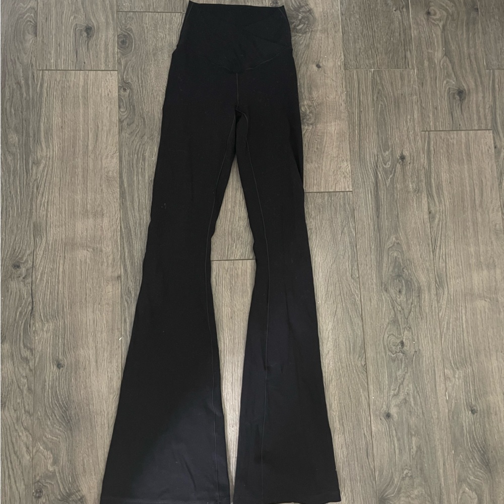 OFFLINE by Aerie criss cross flare leggings
